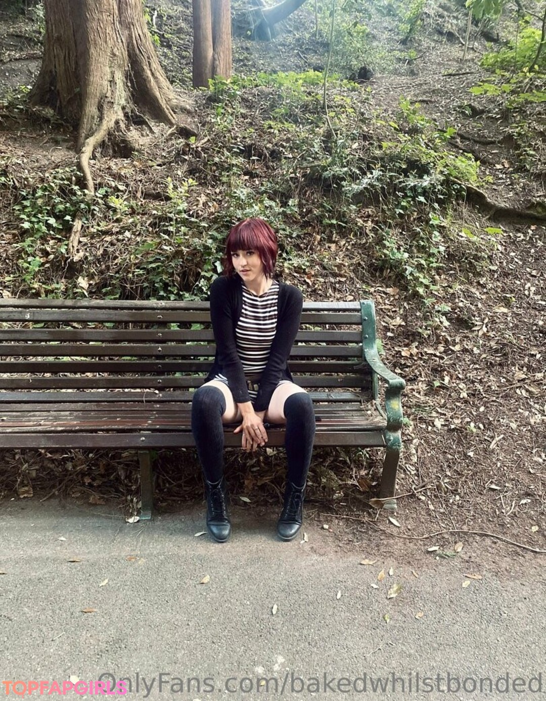 Foto desnuda filtrada de OnlyFans de Bakedwhilstbonded #28 Foto desnuda filtrada de OnlyFans de Bakedwhilstbonded #28