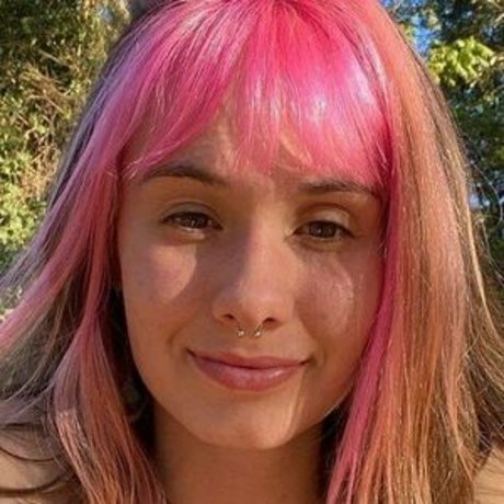Foto desnuda filtrada de OnlyFans de Juliakbarni