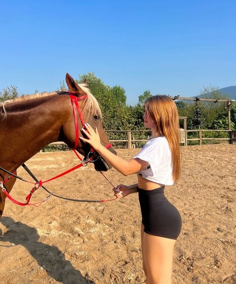 Foto desnuda filtrada de OnlyFans de Baharkayaar
