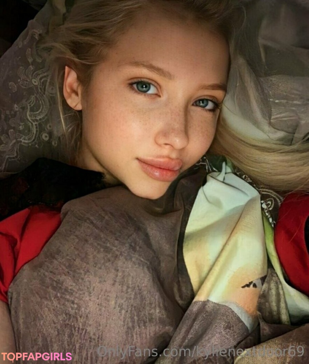 Foto desnuda filtrada de OnlyFans de Kylienextdoor69 #364 Foto desnuda filtrada de OnlyFans de Kylienextdoor69 #364