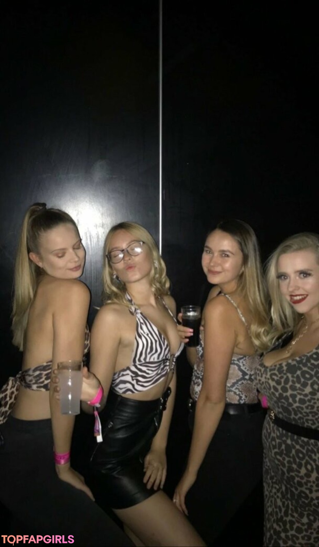 Foto desnuda filtrada de OnlyFans de Amber Rose Brightman #108 Foto desnuda filtrada de OnlyFans de Amber Rose Brightman #108