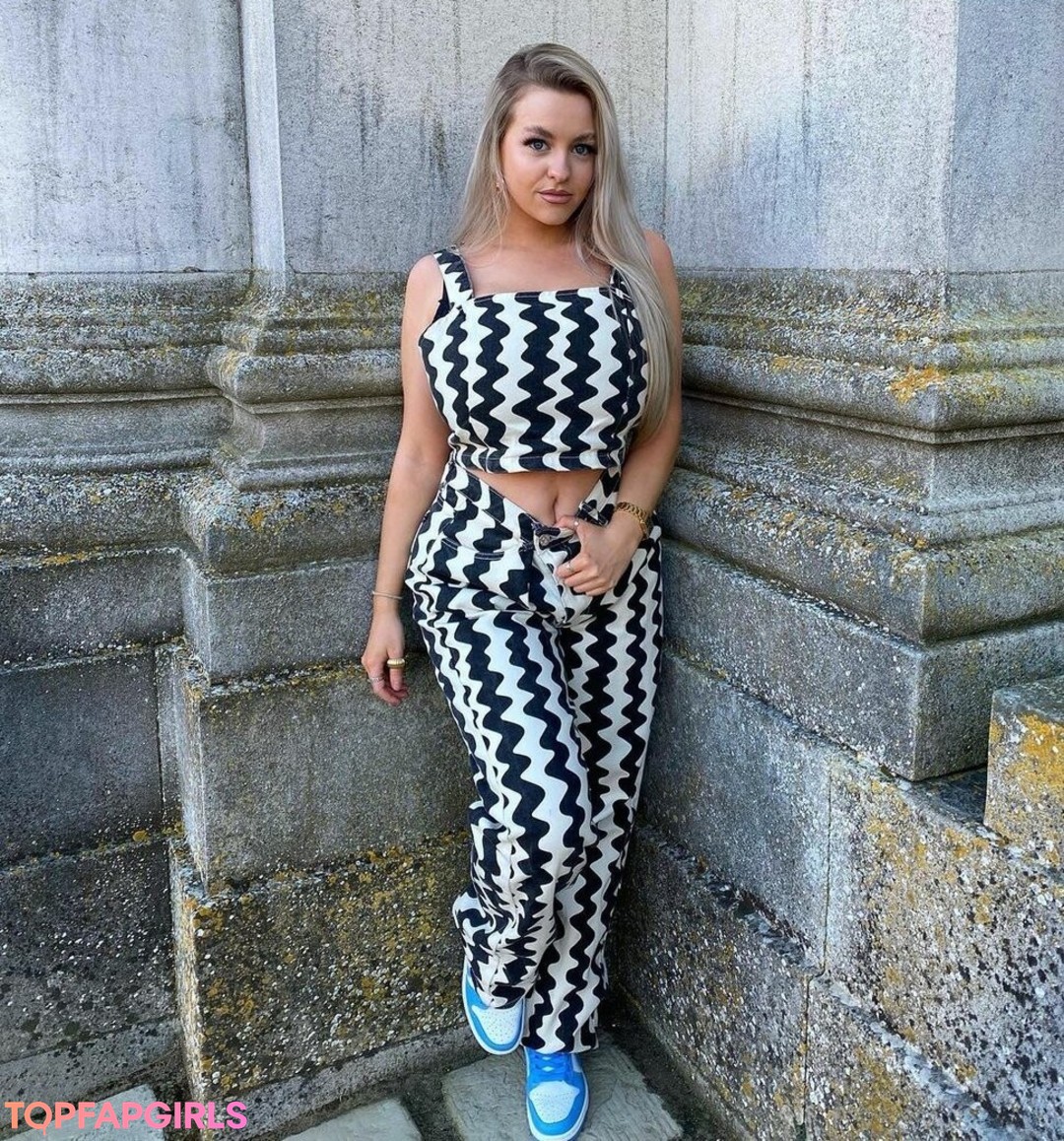 Foto desnuda filtrada de OnlyFans de Amber Rose Brightman #222 Foto desnuda filtrada de OnlyFans de Amber Rose Brightman #222