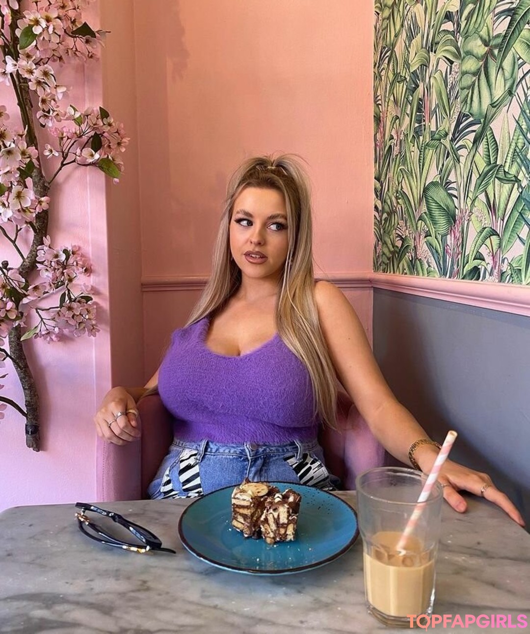 Foto desnuda filtrada de OnlyFans de Amber Rose Brightman #244 Foto desnuda filtrada de OnlyFans de Amber Rose Brightman #244