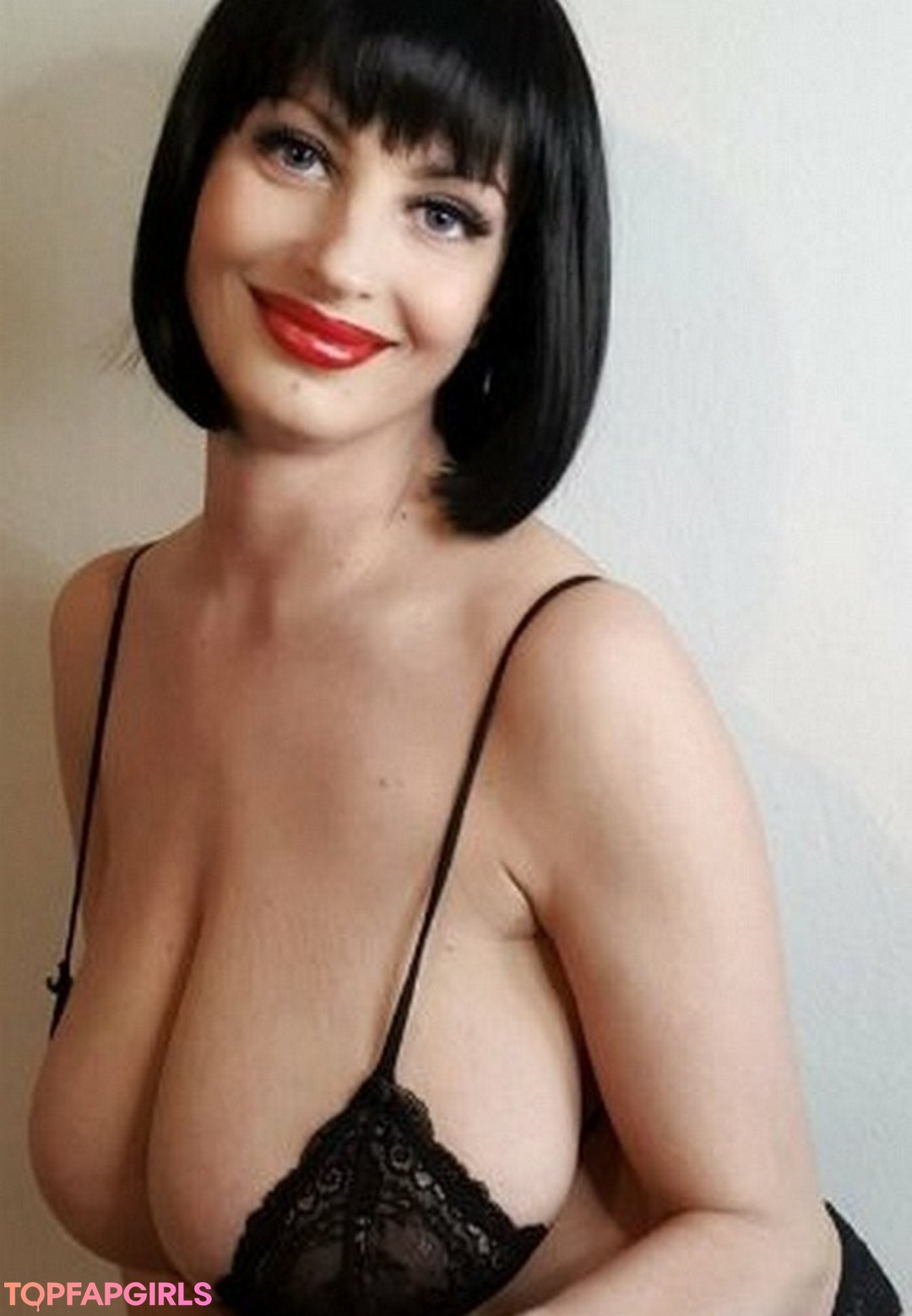 Foto desnuda filtrada de OnlyFans de Lisa Bukawski #155 Foto desnuda filtrada de OnlyFans de Lisa Bukawski #155