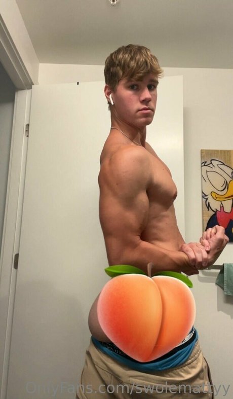 Foto desnuda filtrada de OnlyFans de Swolemattyy
