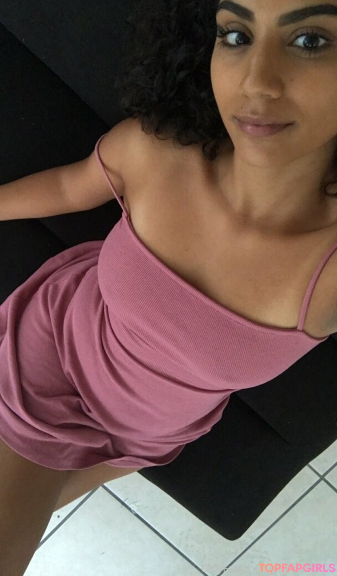 Foto desnuda filtrada de OnlyFans de Priyasinghxxx #6 Foto desnuda filtrada de OnlyFans de Priyasinghxxx #6