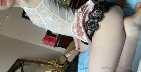 Scarlethartt444