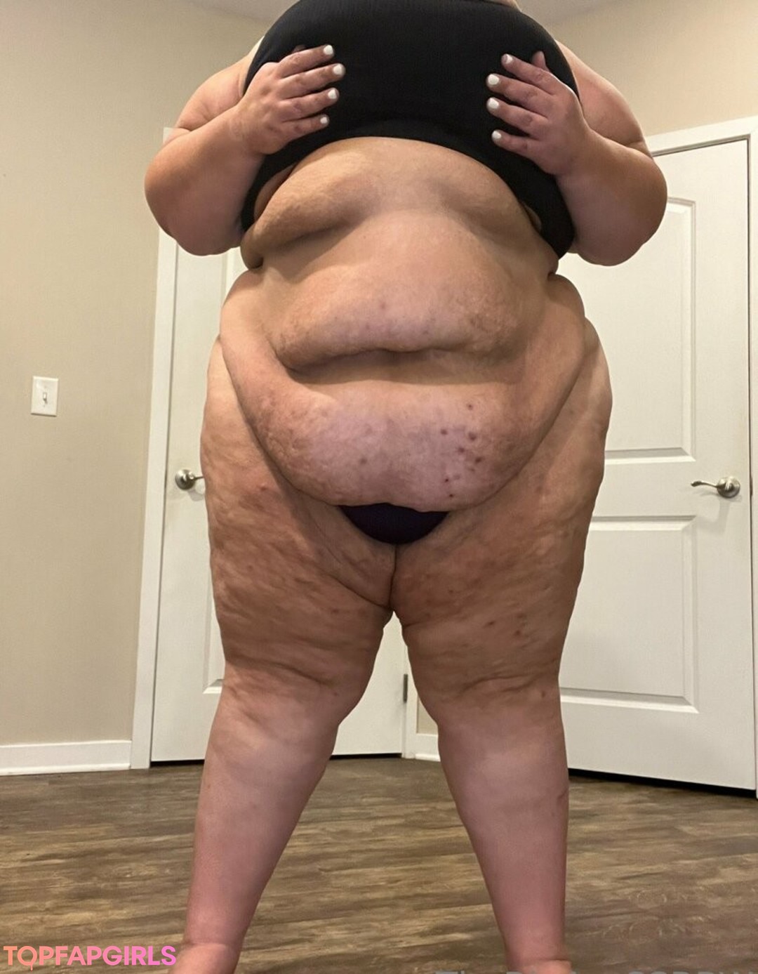 Foto desnuda filtrada de OnlyFans de Thebigassssbbw1 #190 Foto desnuda filtrada de OnlyFans de Thebigassssbbw1 #190