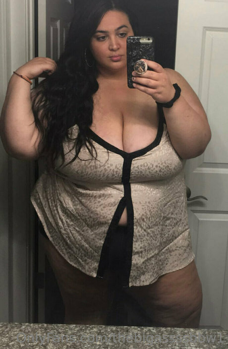 Foto desnuda filtrada de OnlyFans de Thebigassssbbw1