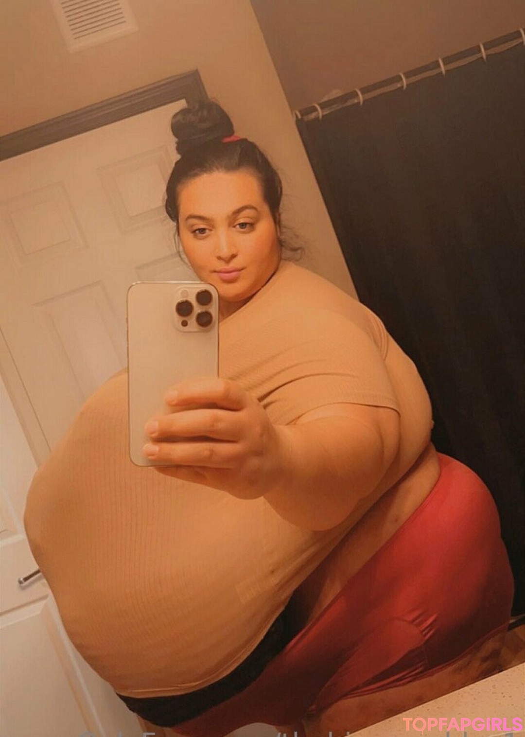 Foto desnuda filtrada de OnlyFans de Thebigassssbbw1 #8 Foto desnuda filtrada de OnlyFans de Thebigassssbbw1 #8