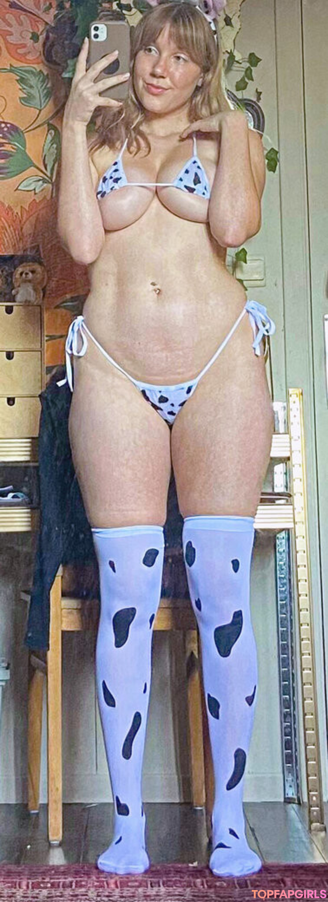 Foto desnuda filtrada de OnlyFans de Asmrbylisa #178 Foto desnuda filtrada de OnlyFans de Asmrbylisa #178
