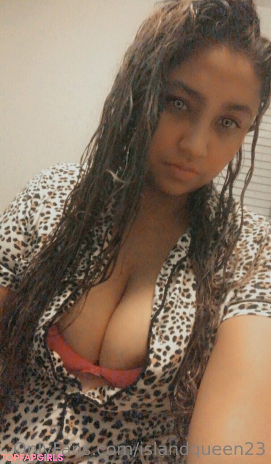 Foto desnuda filtrada de OnlyFans de Islandqueen23 #40 Foto desnuda filtrada de OnlyFans de Islandqueen23 #40