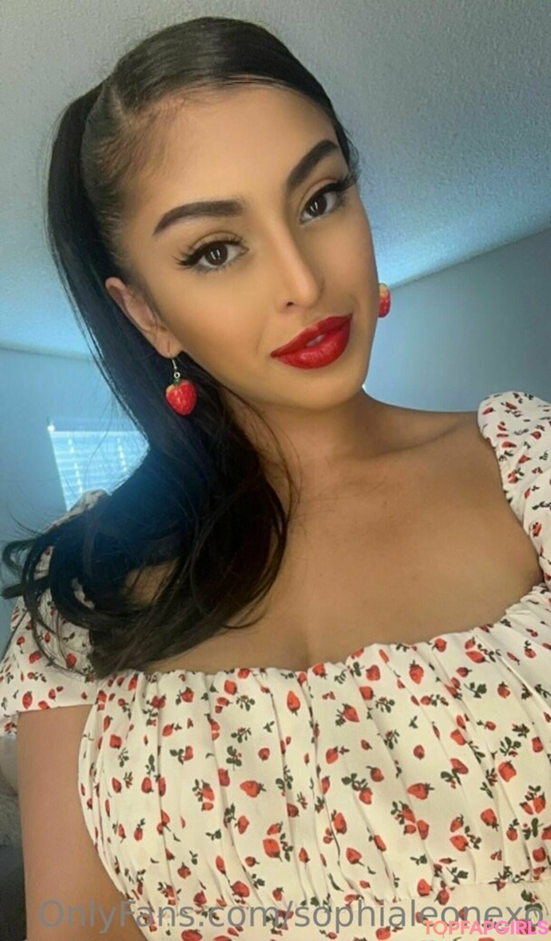 Foto desnuda filtrada de OnlyFans de Sophialeonexo #119 Foto desnuda filtrada de OnlyFans de Sophialeonexo #119