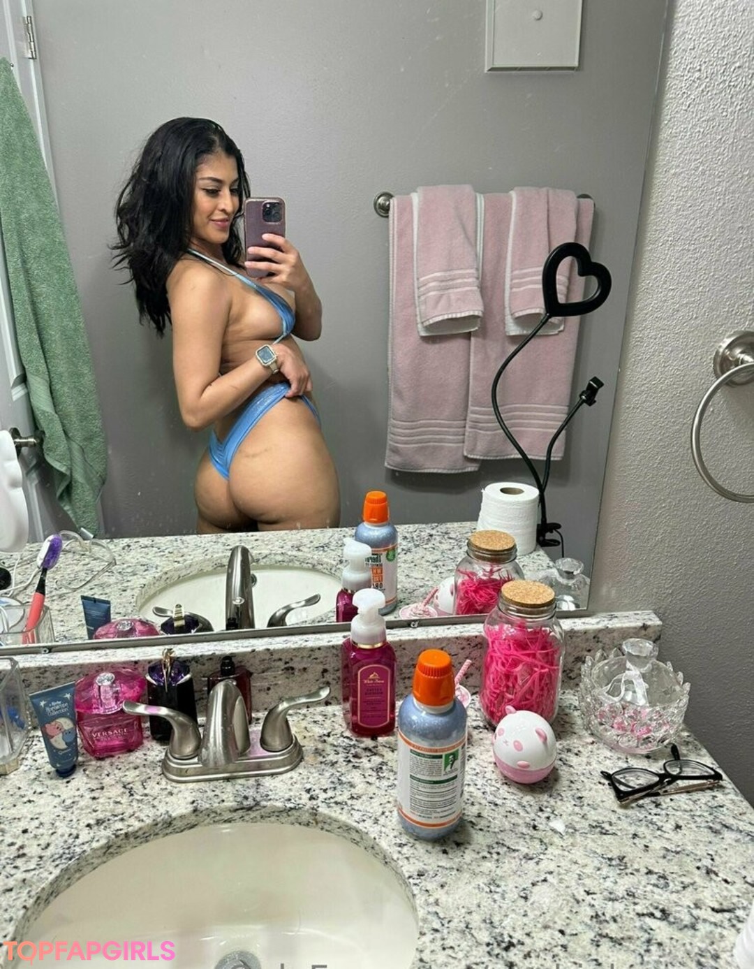 Foto desnuda filtrada de OnlyFans de Sophialeonexo #140 Foto desnuda filtrada de OnlyFans de Sophialeonexo #140