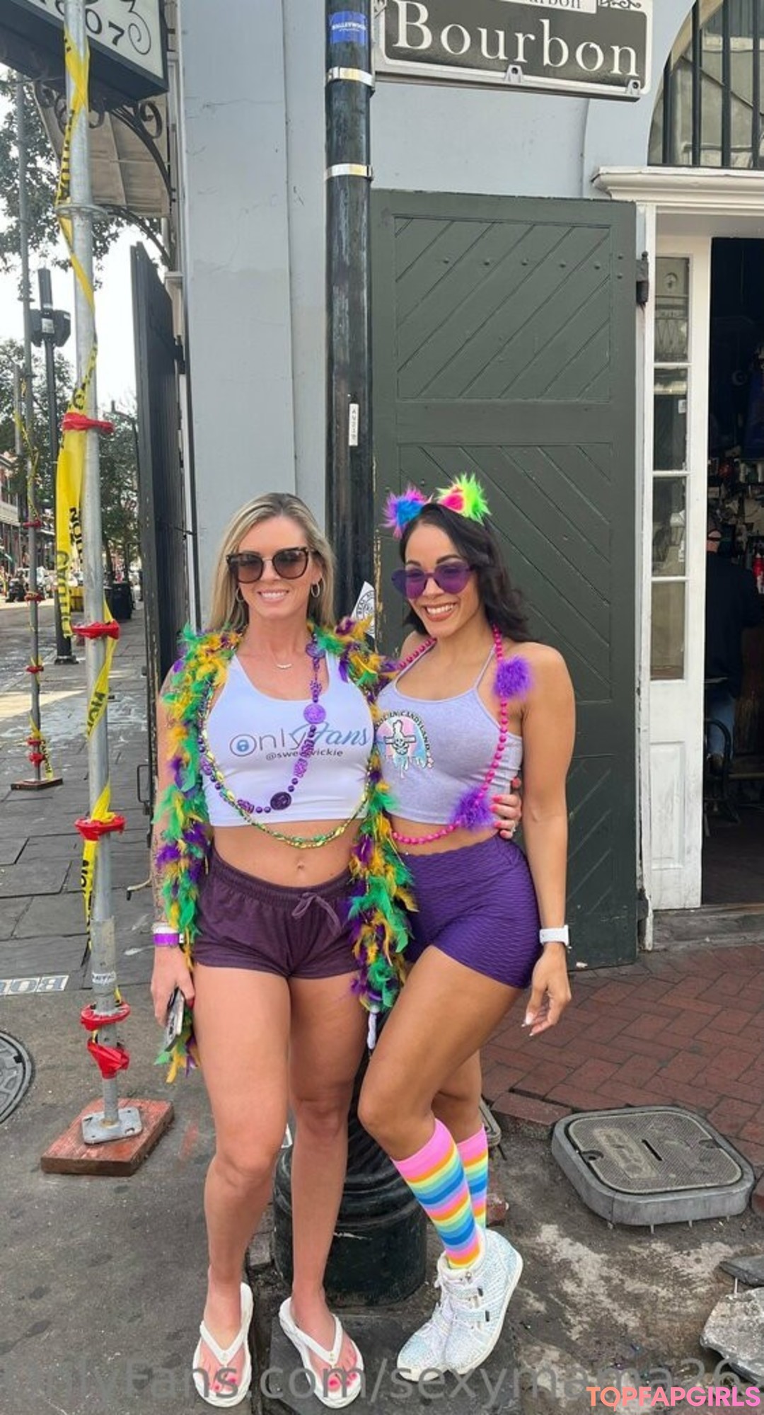 Foto desnuda filtrada de OnlyFans de Sexymama2626 #35 Foto desnuda filtrada de OnlyFans de Sexymama2626 #35