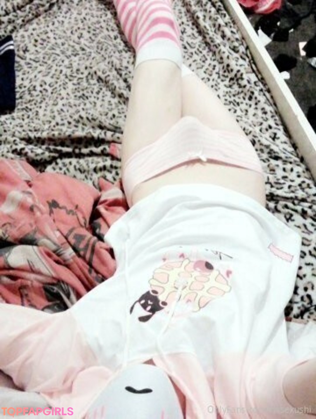 Foto desnuda filtrada de OnlyFans de Emster6969 #3 Foto desnuda filtrada de OnlyFans de Emster6969 #3