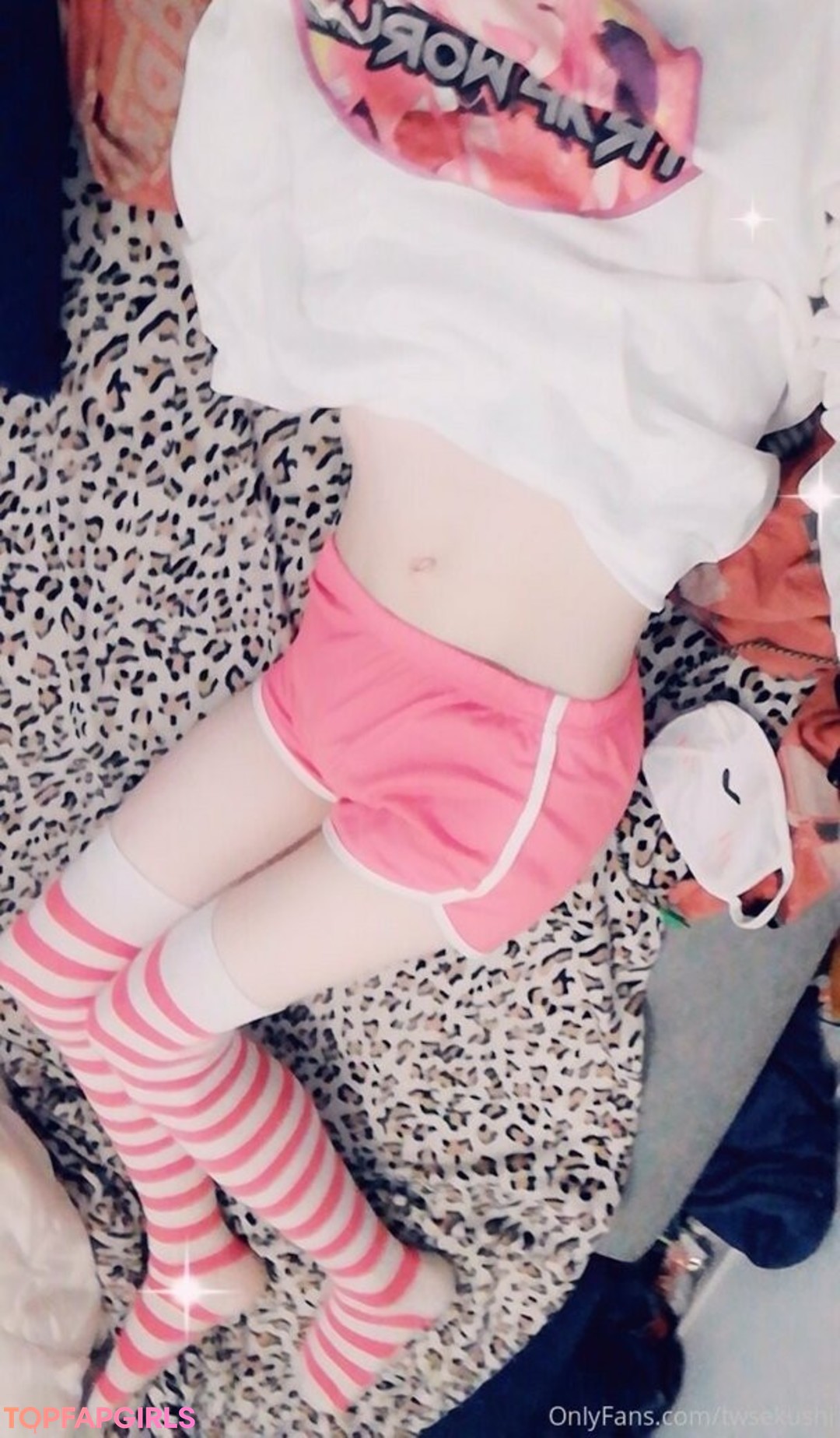 Foto desnuda filtrada de OnlyFans de Emster6969 #35 Foto desnuda filtrada de OnlyFans de Emster6969 #35