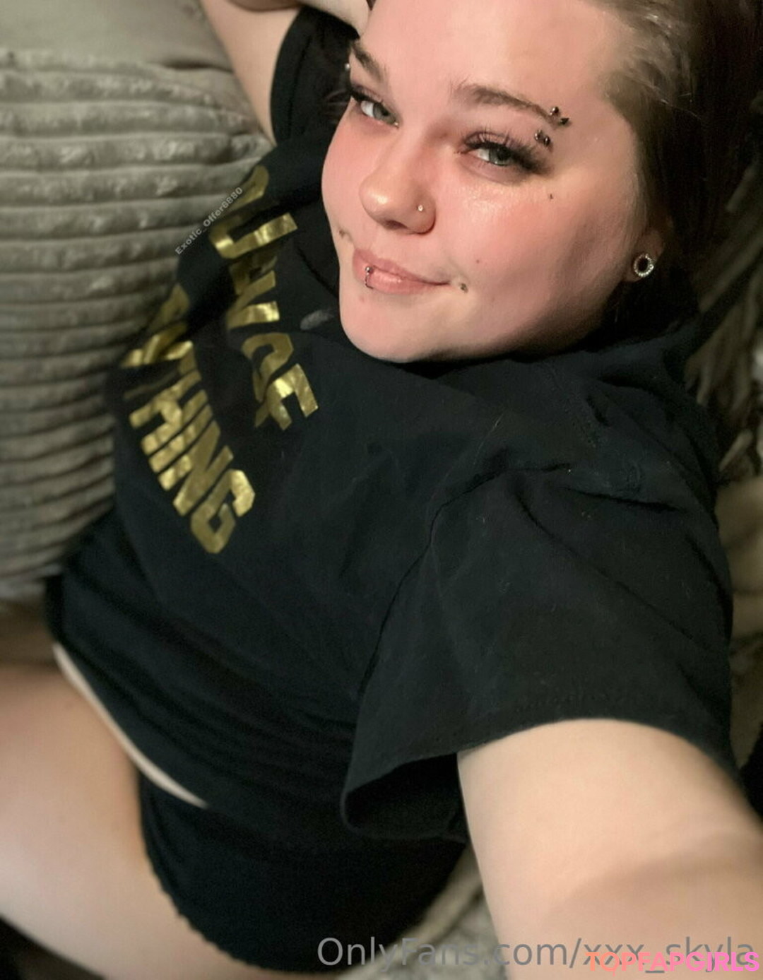 Foto desnuda filtrada de OnlyFans de Onlyskyyla #24 Foto desnuda filtrada de OnlyFans de Onlyskyyla #24