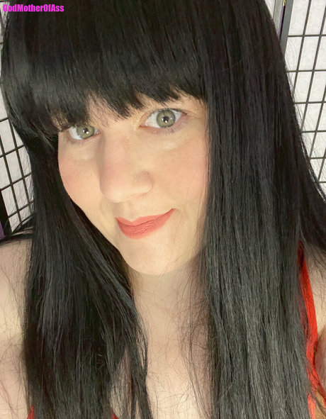 Foto desnuda filtrada de OnlyFans de Godmotherthegreatfree