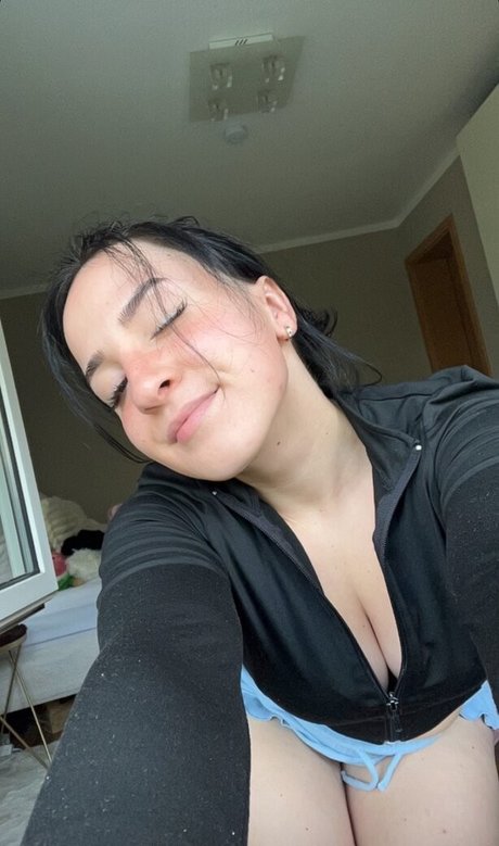 Foto desnuda filtrada de OnlyFans de Olivia Clarks