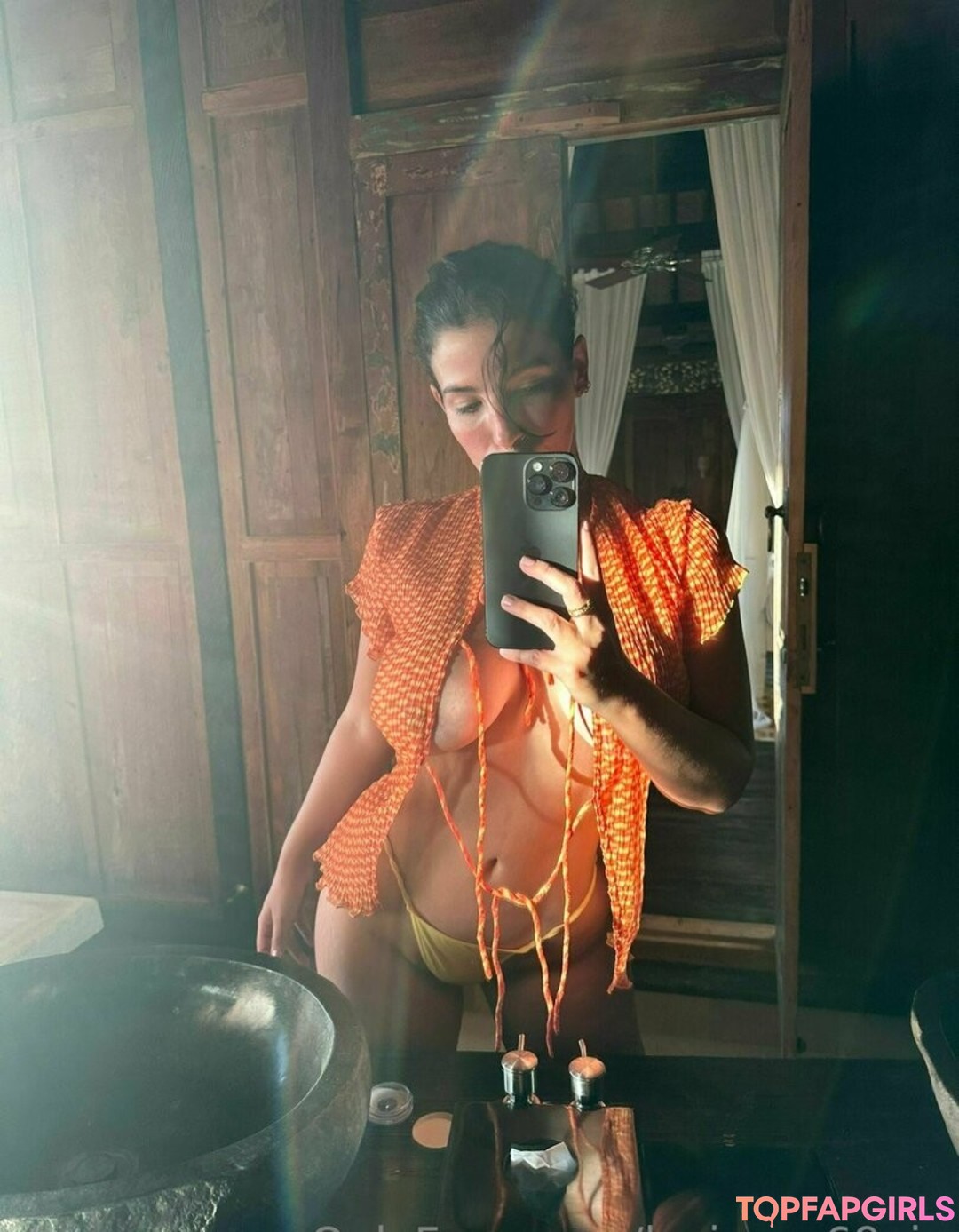 Foto desnuda filtrada de OnlyFans de Lasirena69vip #113 Foto desnuda filtrada de OnlyFans de Lasirena69vip #113