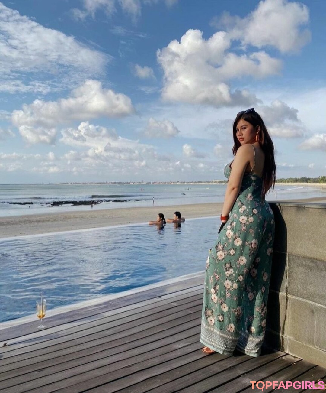 Foto desnuda filtrada de OnlyFans de Renna Dyana #60 Foto desnuda filtrada de OnlyFans de Renna Dyana #60