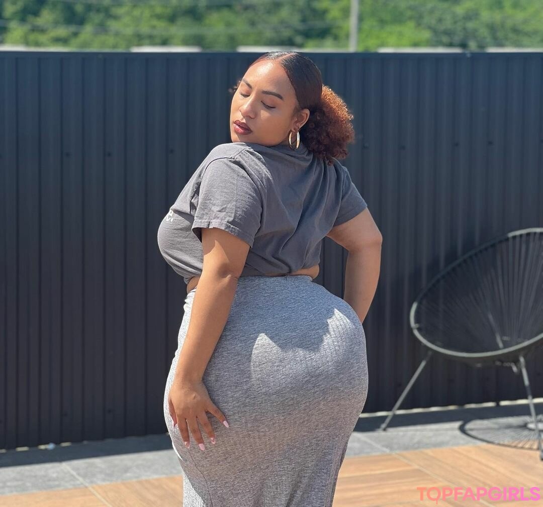 Foto desnuda filtrada de OnlyFans de Kathrynn Marie #135 Foto desnuda filtrada de OnlyFans de Kathrynn Marie #135