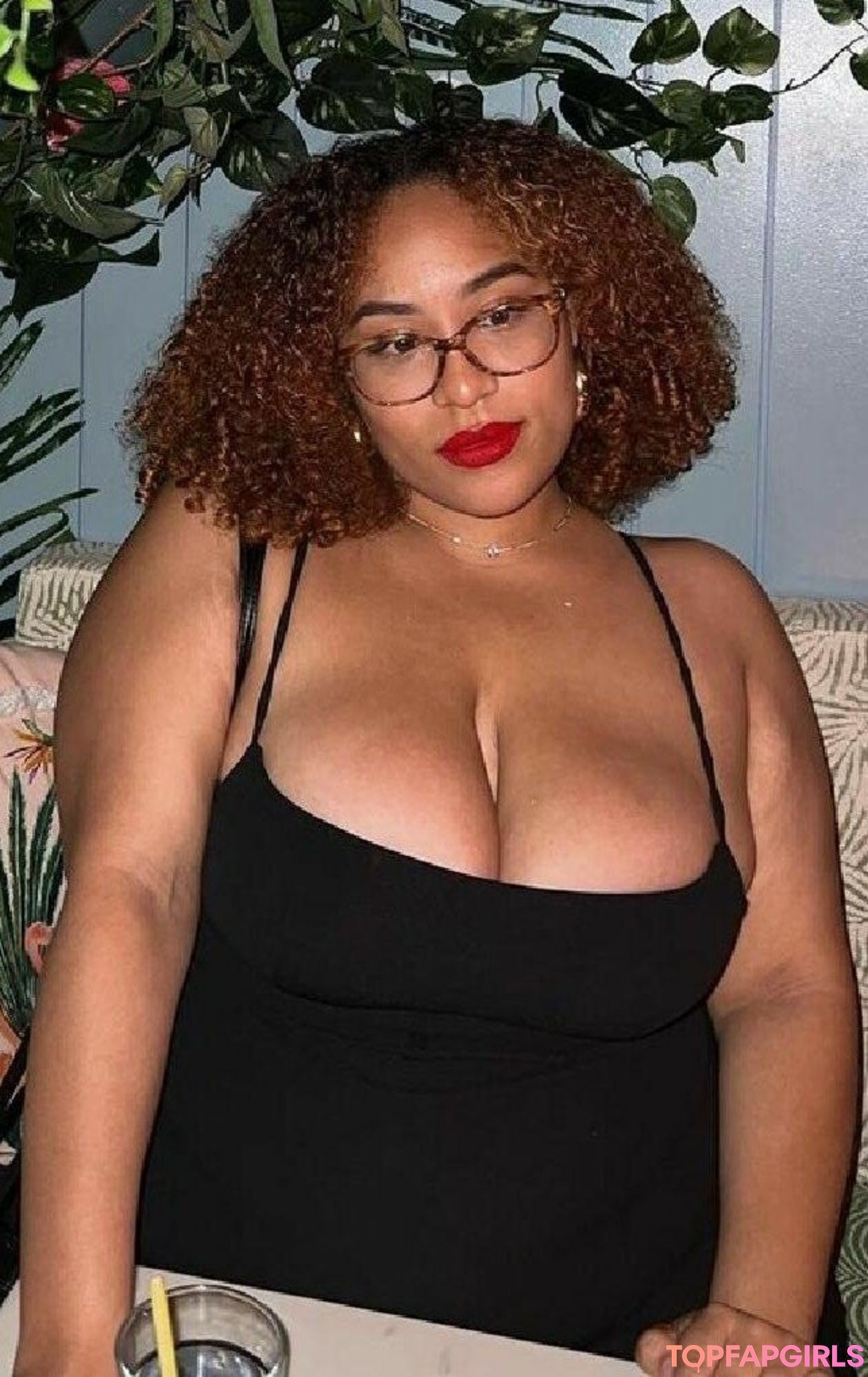 Foto desnuda filtrada de OnlyFans de Kathrynn Marie #138 Foto desnuda filtrada de OnlyFans de Kathrynn Marie #138