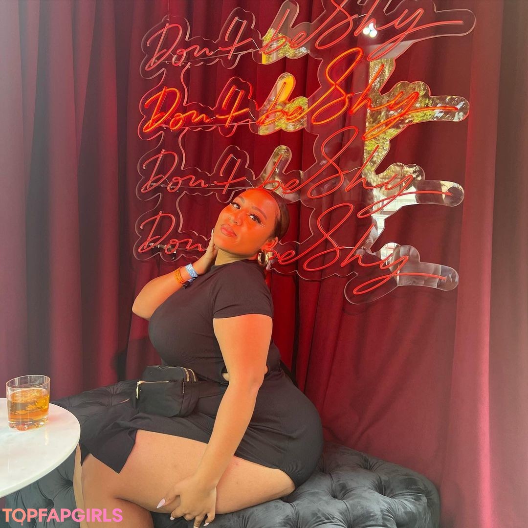 Foto desnuda filtrada de OnlyFans de Kathrynn Marie #204 Foto desnuda filtrada de OnlyFans de Kathrynn Marie #204