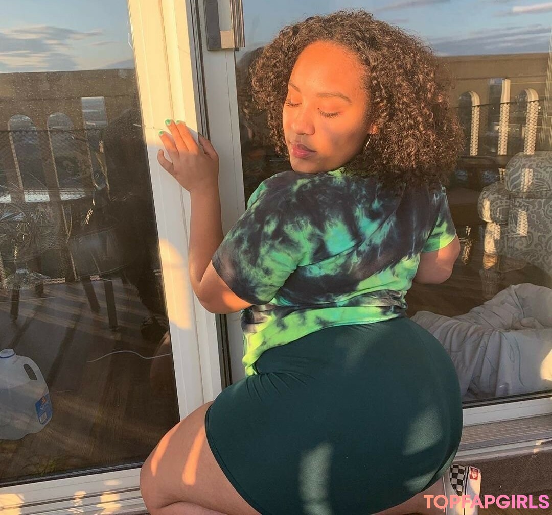 Foto desnuda filtrada de OnlyFans de Kathrynn Marie #91 Foto desnuda filtrada de OnlyFans de Kathrynn Marie #91