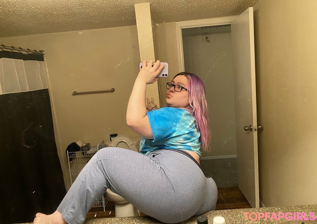 Foto desnuda filtrada de OnlyFans de Shadydoll2 #18 Foto desnuda filtrada de OnlyFans de Shadydoll2 #18