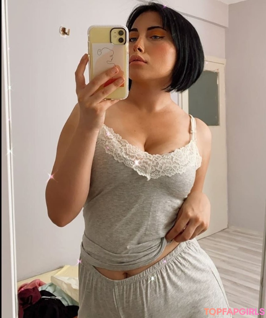 Foto desnuda filtrada de OnlyFans de Dilan Dere #39 Foto desnuda filtrada de OnlyFans de Dilan Dere #39