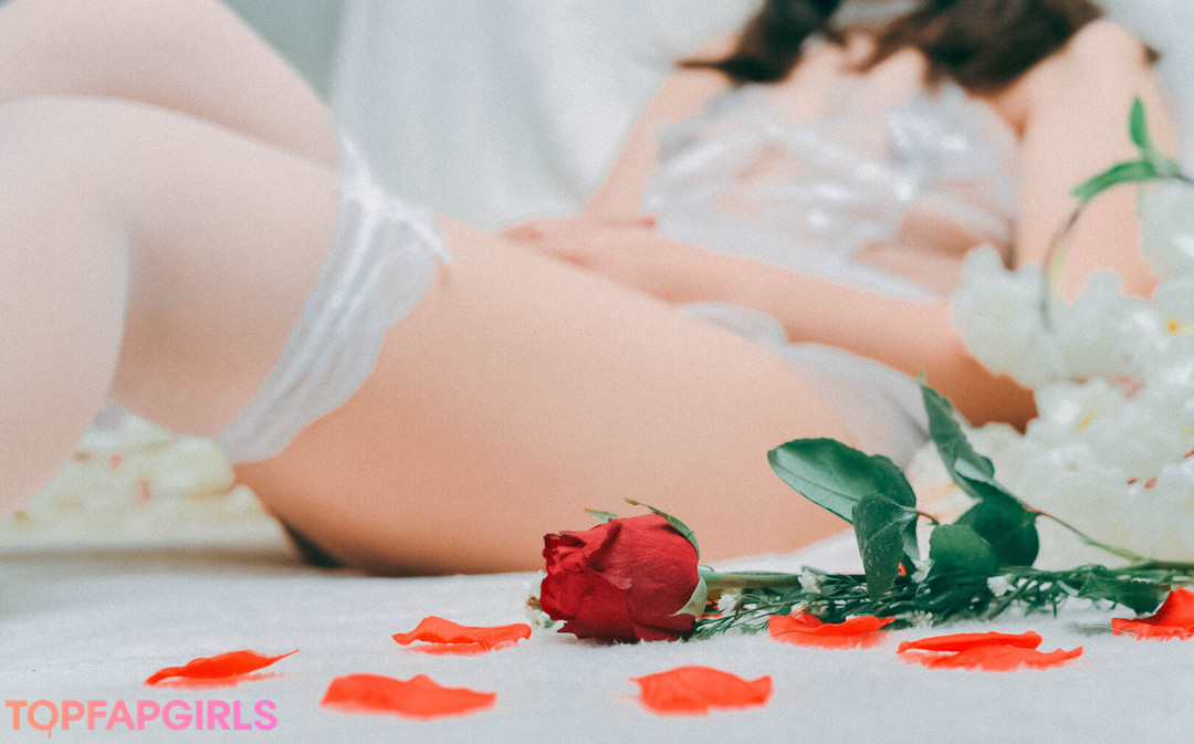 Foto desnuda filtrada de OnlyFans de Natsuki Jiro #5 Foto desnuda filtrada de OnlyFans de Natsuki Jiro #5