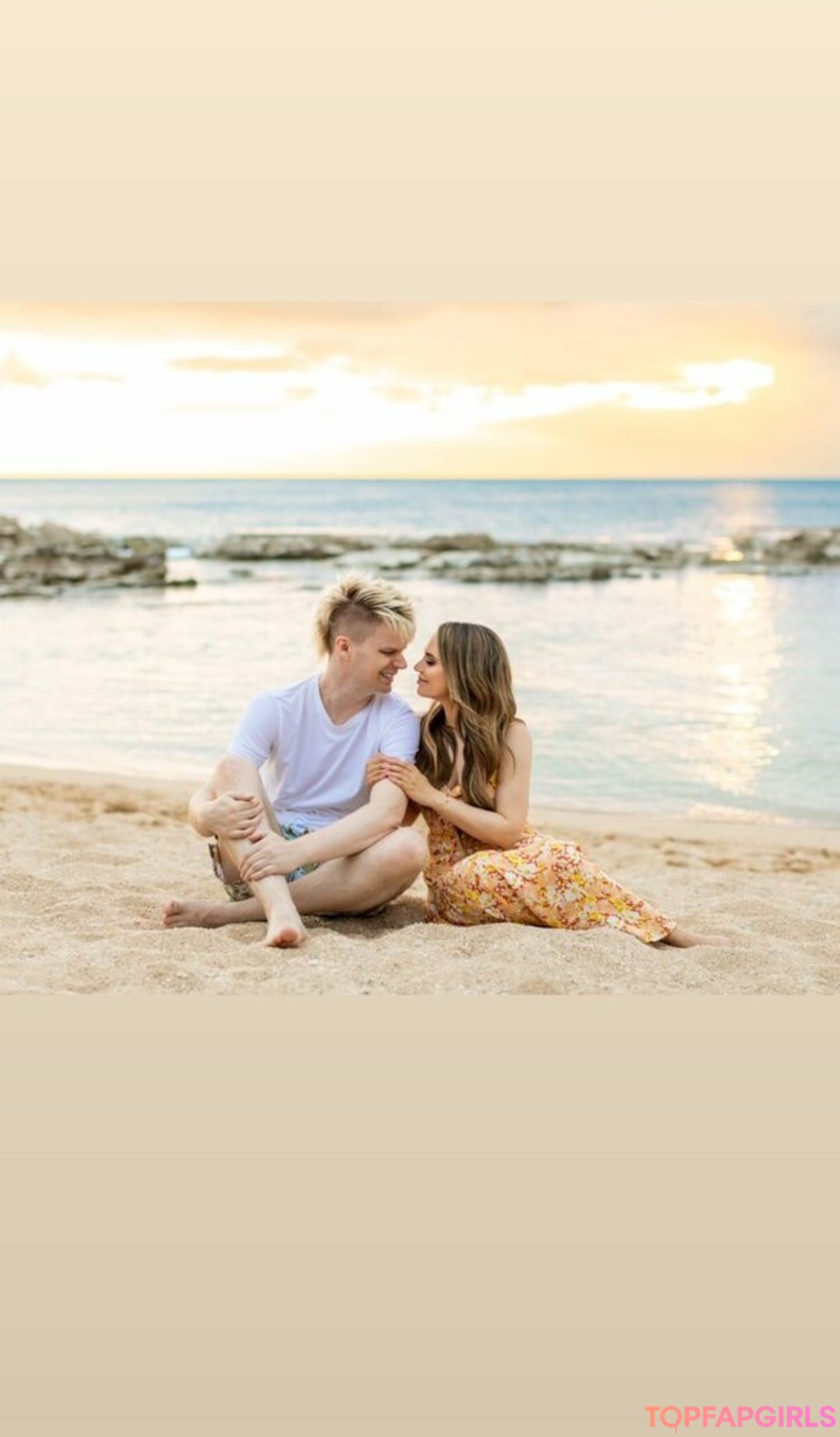 Foto desnuda filtrada de OnlyFans de Rosanna Pansino #277 Foto desnuda filtrada de OnlyFans de Rosanna Pansino #277