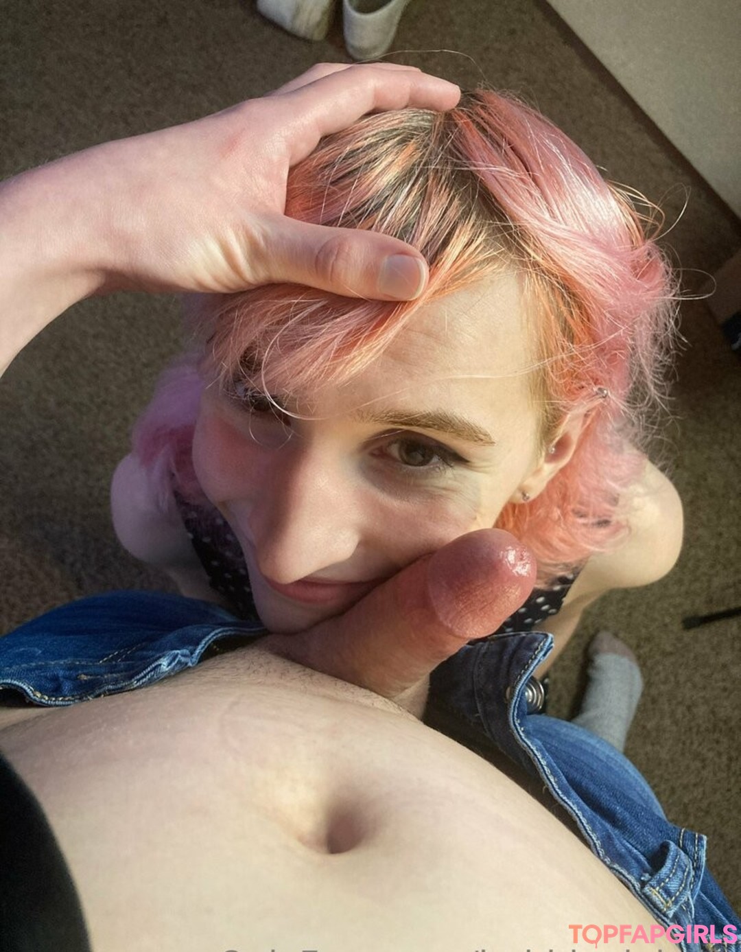 Foto desnuda filtrada de OnlyFans de Bubblepinkelle #98 Foto desnuda filtrada de OnlyFans de Bubblepinkelle #98