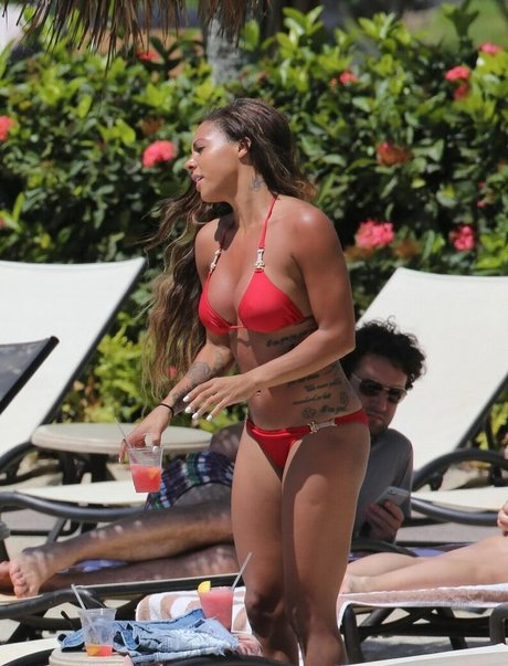 Foto desnuda filtrada de OnlyFans de Sydney Leroux
