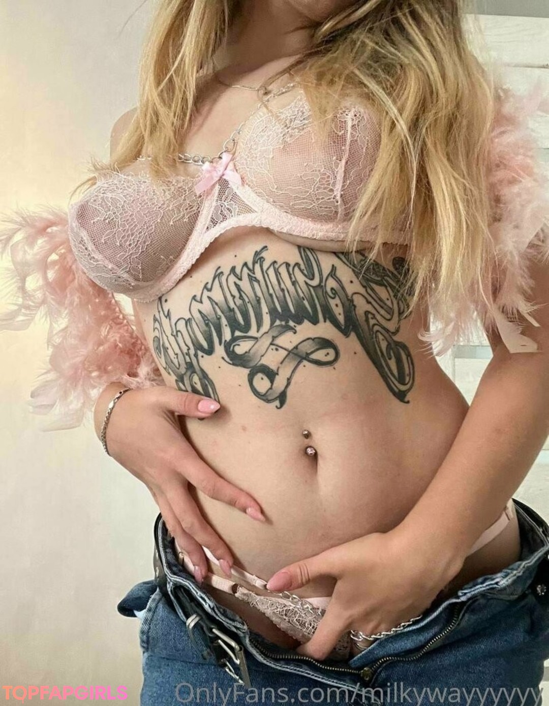 Foto desnuda filtrada de OnlyFans de Tiiiiitsqueen #7 Foto desnuda filtrada de OnlyFans de Tiiiiitsqueen #7