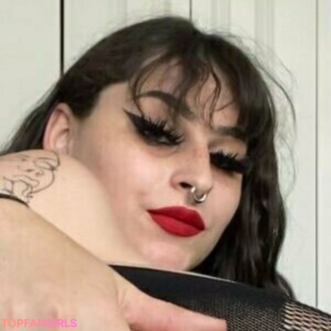 Foto desnuda filtrada de OnlyFans de Illiteracy4me #9 Foto desnuda filtrada de OnlyFans de Illiteracy4me #9