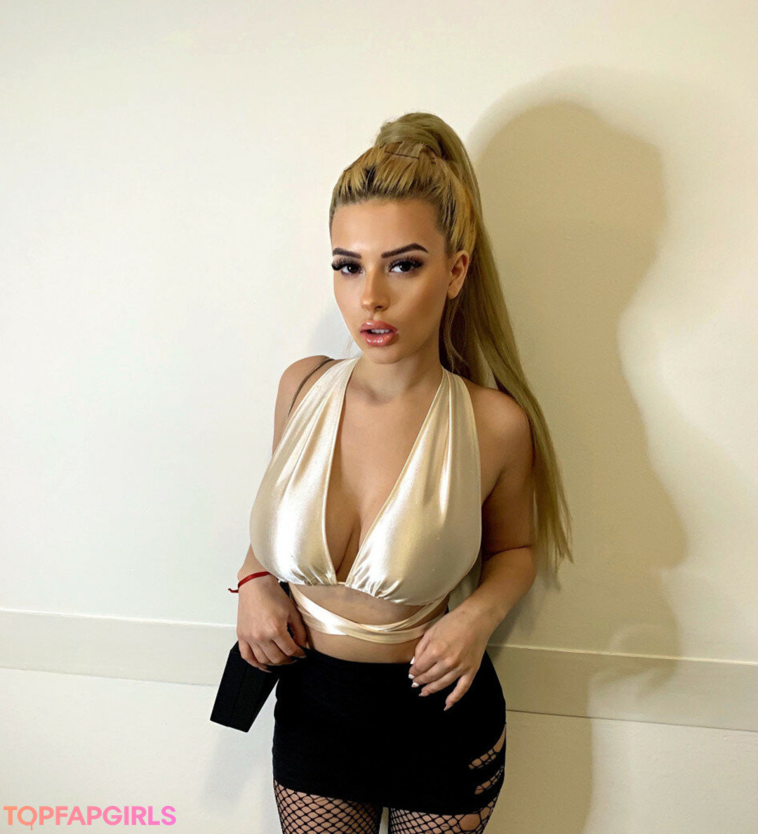 Foto desnuda filtrada de OnlyFans de Anastasia Lux #26 Foto desnuda filtrada de OnlyFans de Anastasia Lux #26