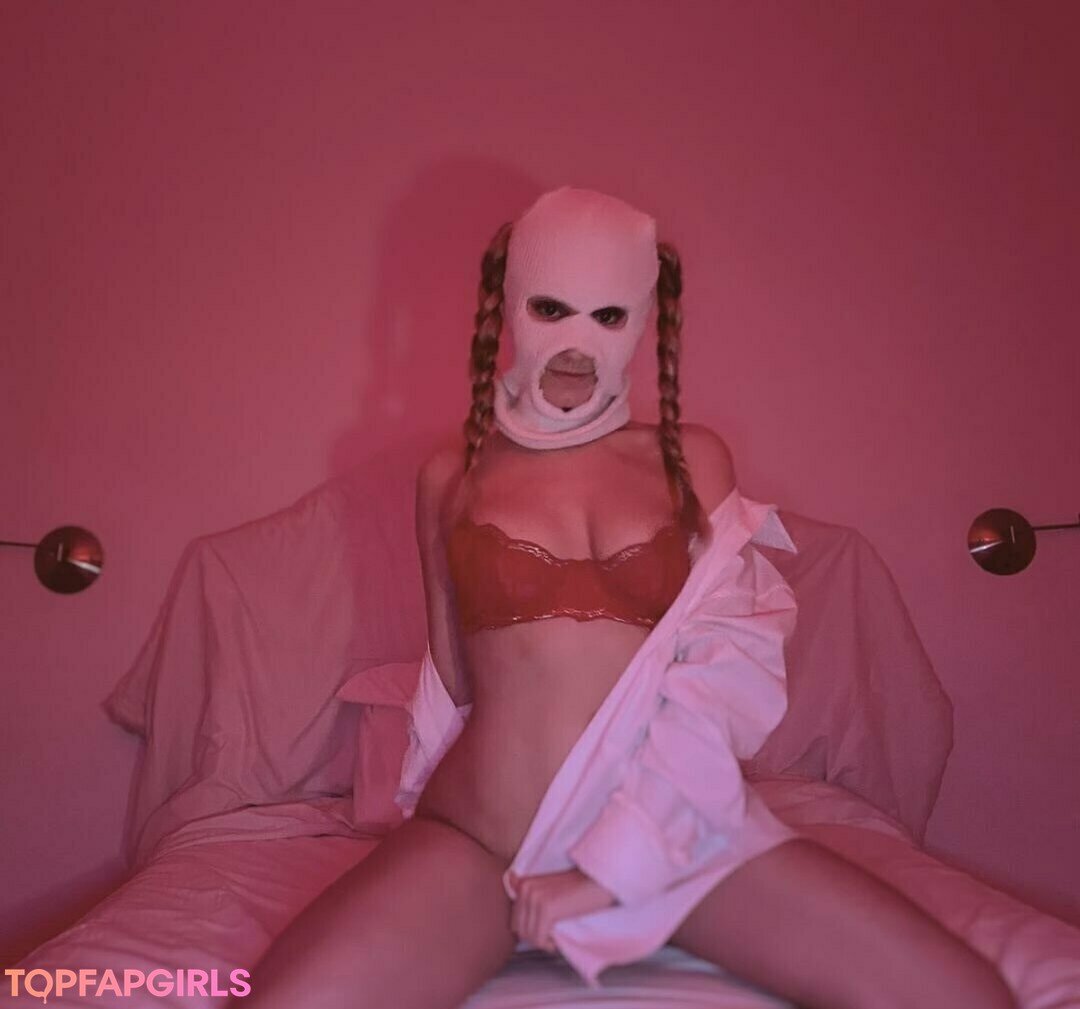 Foto desnuda filtrada de OnlyFans de Bellabluntz #6 Foto desnuda filtrada de OnlyFans de Bellabluntz #6