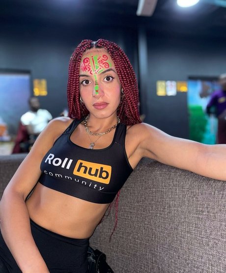 Alizehxrouge
