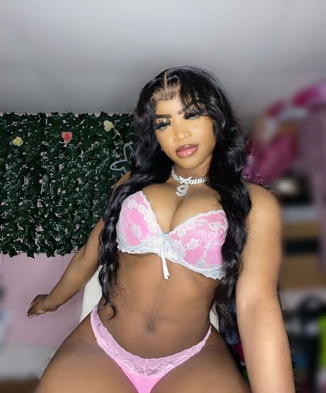 Foto desnuda filtrada de OnlyFans de Zarijinsei