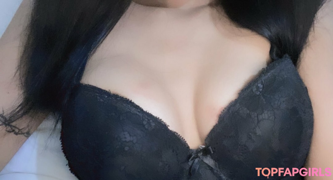 Foto desnuda filtrada de OnlyFans de Yadiranorvv #4 Foto desnuda filtrada de OnlyFans de Yadiranorvv #4