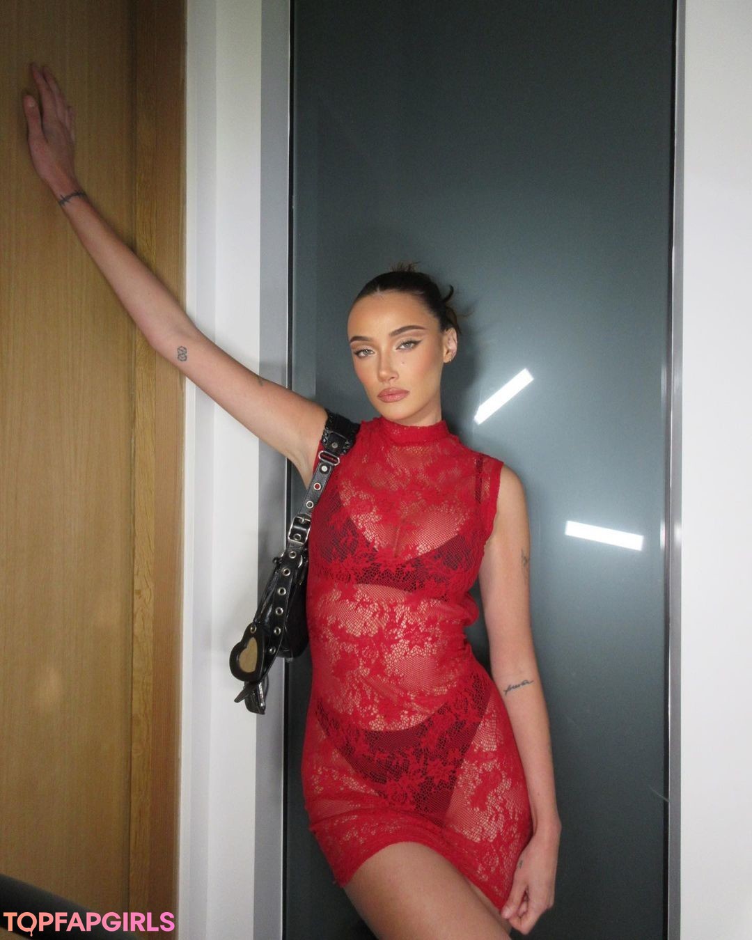 Foto desnuda filtrada de OnlyFans de Olivia Obrien #536 Foto desnuda filtrada de OnlyFans de Olivia Obrien #536