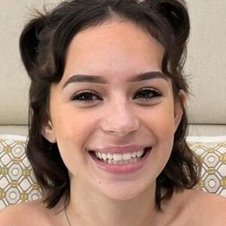 Aria Valencia