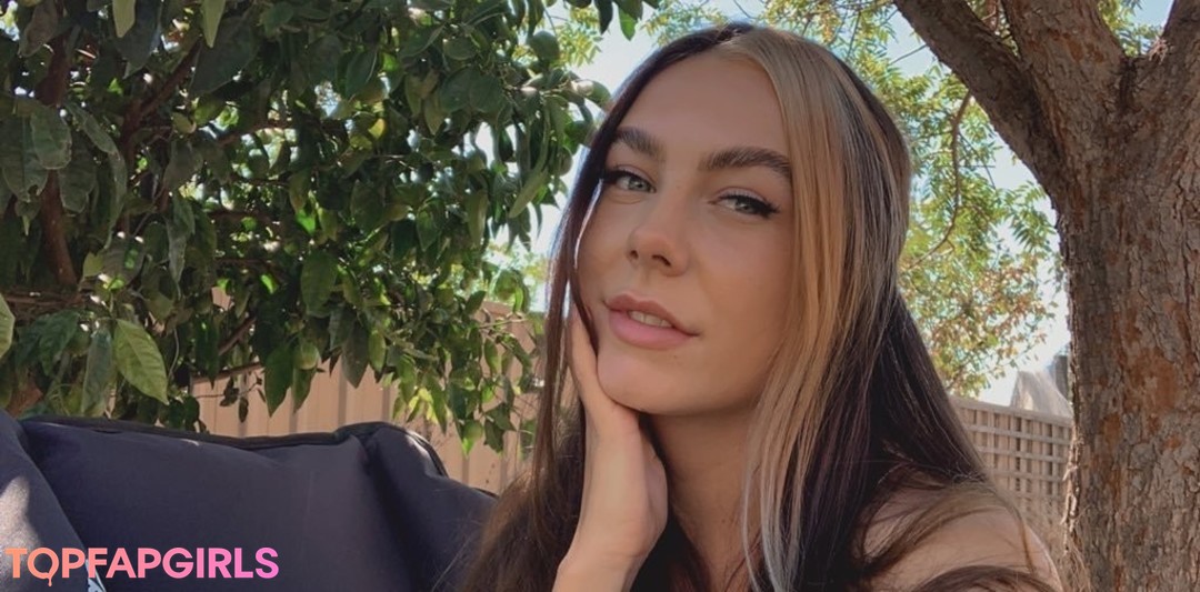 Foto desnuda filtrada de OnlyFans de Paladinamber #44 Foto desnuda filtrada de OnlyFans de Paladinamber #44