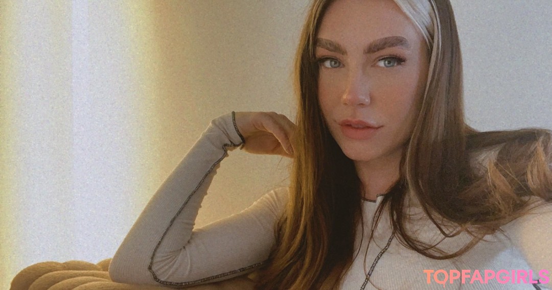 Foto desnuda filtrada de OnlyFans de Paladinamber #57 Foto desnuda filtrada de OnlyFans de Paladinamber #57