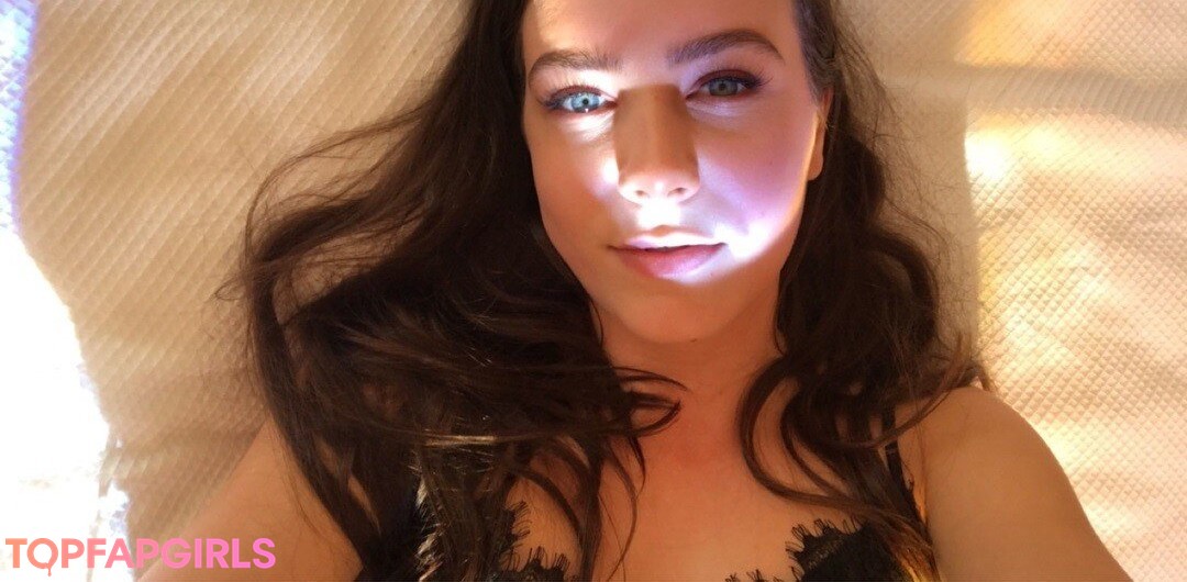 Foto desnuda filtrada de OnlyFans de Paladinamber #65 Foto desnuda filtrada de OnlyFans de Paladinamber #65