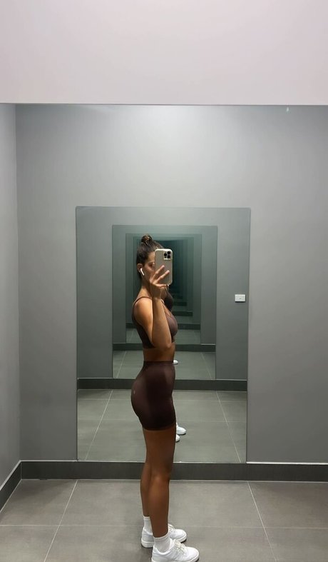 Foto desnuda filtrada de OnlyFans de Develique