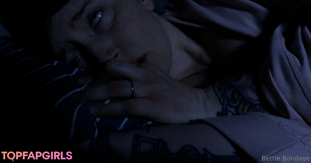 Foto desnuda filtrada de OnlyFans de Bettie Bondage #290 Foto desnuda filtrada de OnlyFans de Bettie Bondage #290